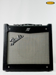 Used Fender Mustang I V.2 Combo