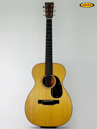 Used Martin 0-18, Natural, w/case