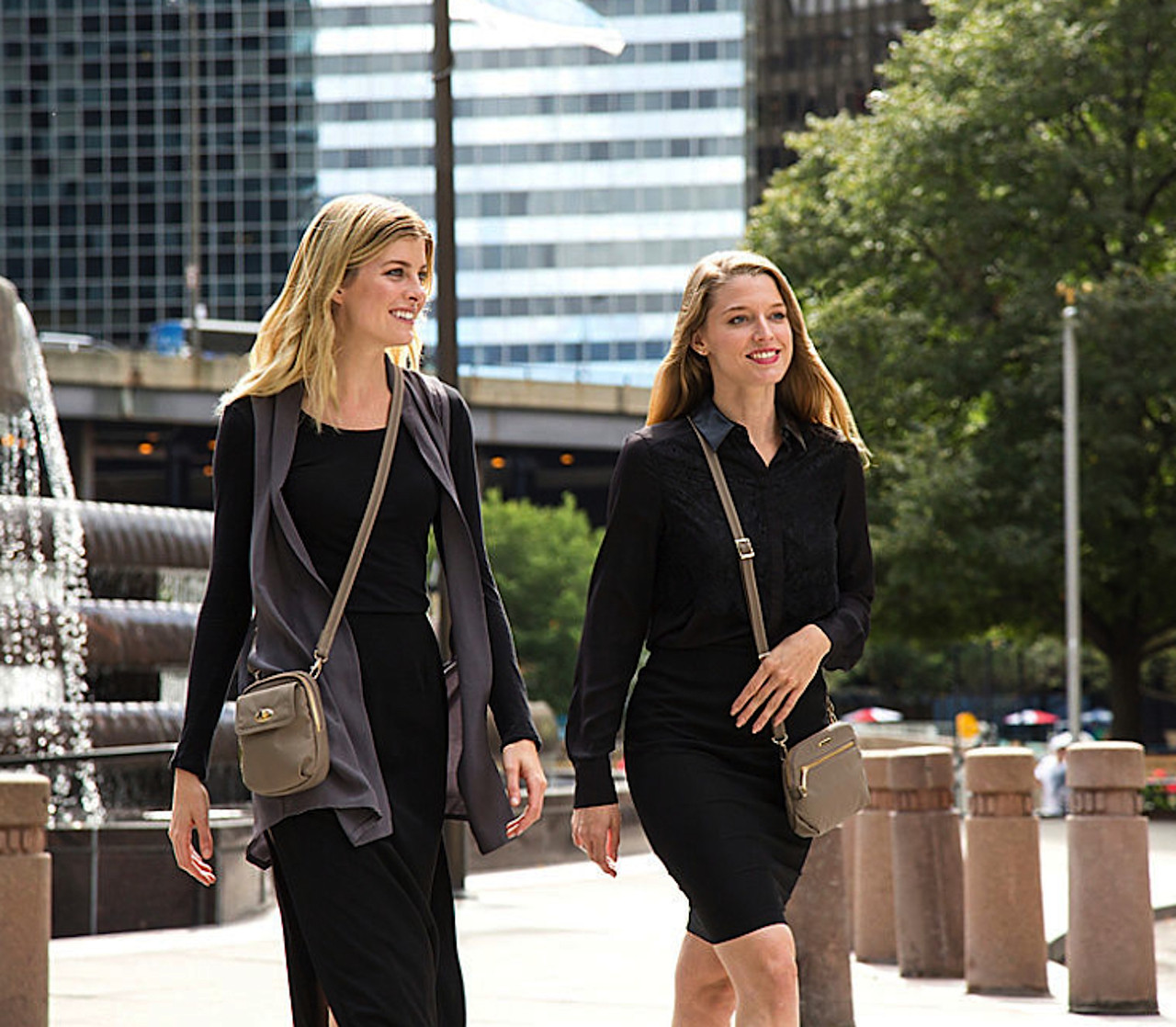 travelon crossbody phone pouch