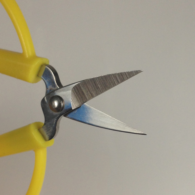 micro-scissors-blades.jpg