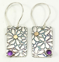FLOWER PROTECT EARRING ON SALE