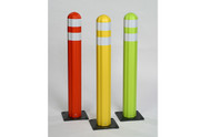 A photograph of a 02256 eagle poly guide post delineator w/reflective sheeting.
