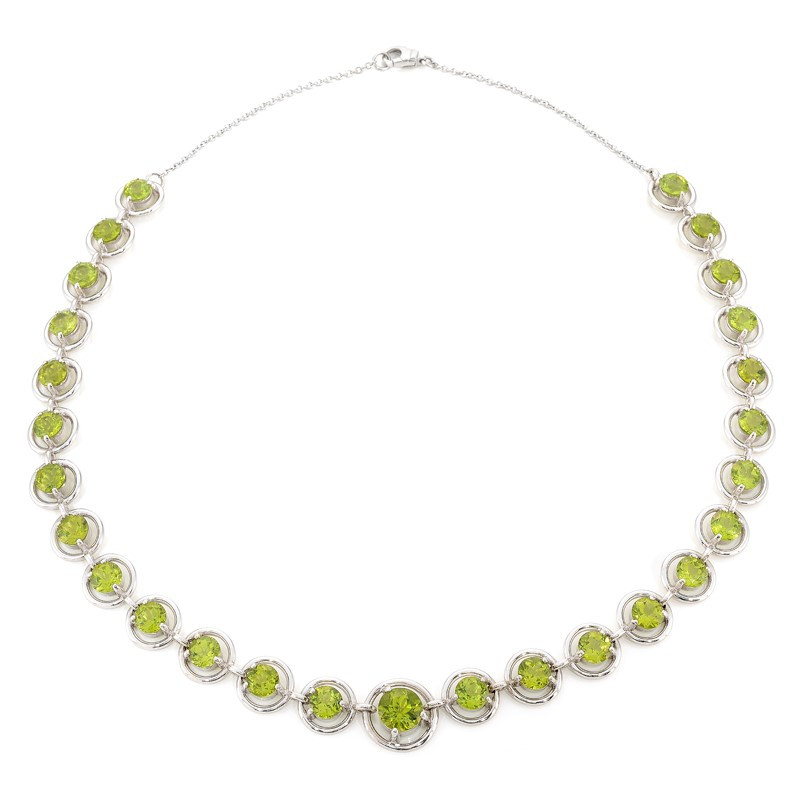 ALARRI 1.4 Carat 14K Solid White Gold La Vie Peridot Necklace with 24 Inch Chain Length 