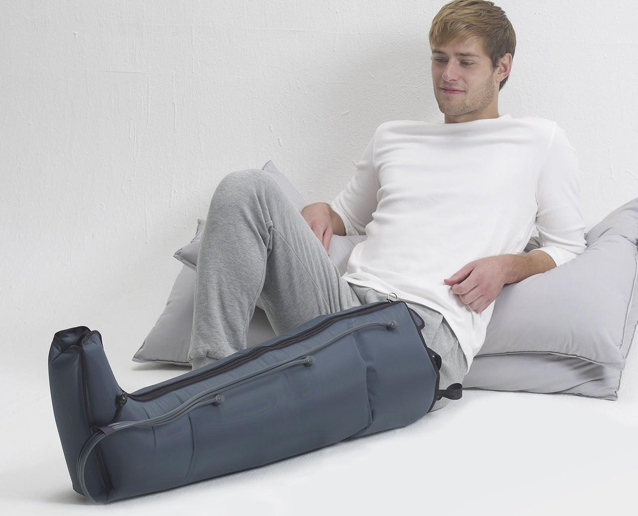 Compression Therapy Systems 4 Chamber Sequential Lymphedema Leg Garment