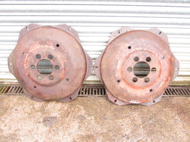 Pair 28 inch (may also fit 30 inch) wheel centres with Ford/Fordson 6 stud pattern. £60 plus VAT