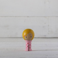 Doohikey Designs - Binding Babies Mini - Pink with Hot Pink Dots