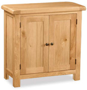 An extensive collection of hand crafted rustic oak furniture. This range has all the attributes of classic oak furniture, including : extra think tops, generous proportions and antique hardware. This collection exudes the warmth and quality that only solid wood furniture can offer.