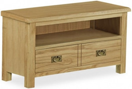 A classic collection of compact oak furniture. Special attention has been paid to design and size of each piece, tailoring the range for the smaller Irish home. The pieces in this collection offer the consumer the flexibility to furnish even the most compact living spaces