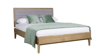 Hadley 5' Bed