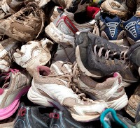 Microplastic pollution from wearing out of synthetic shoe soles Microplastic pollution from wearing out of synthetic shoe soles