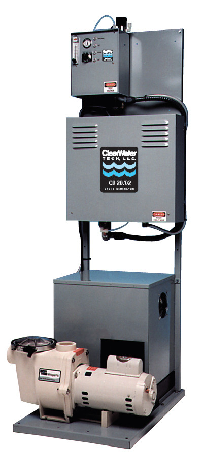 generador de ozono ClearWater Tech modelo CD2000P