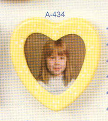A-434 Magnet - Heart Picture Frame