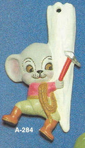 A-284 Mouse on Icicle