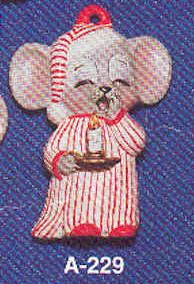 A-229 Mouse in Nightshirt