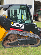 215T JCB AGRI Skid Steer W/ Tracks