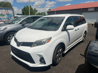 2019 Toyota Sienna SE