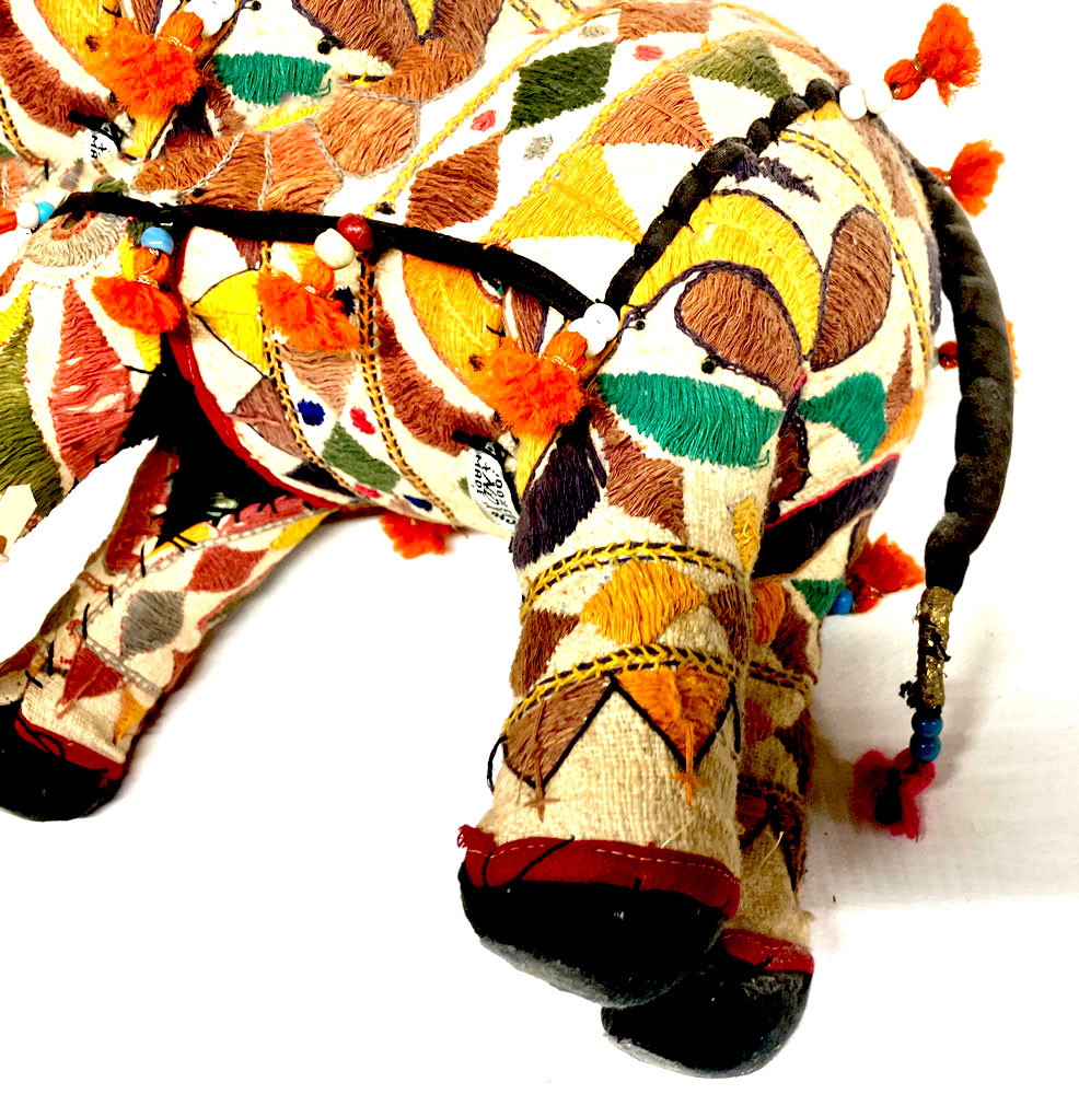 ELEPHANT EMBROIDERED COTTON (1950's?) Rajhastani artist