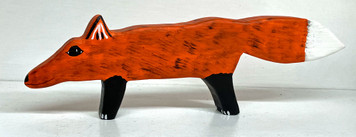 BIG  RED FOX CARVING -- 1" long - by Joann Butts.