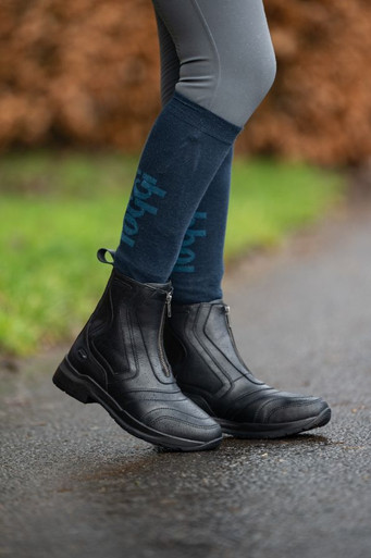 Toggi Ludlow Boots - Black - Lifestyle