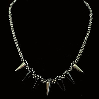 Handmade jewellery kinky Goth scalloped dagger necklace