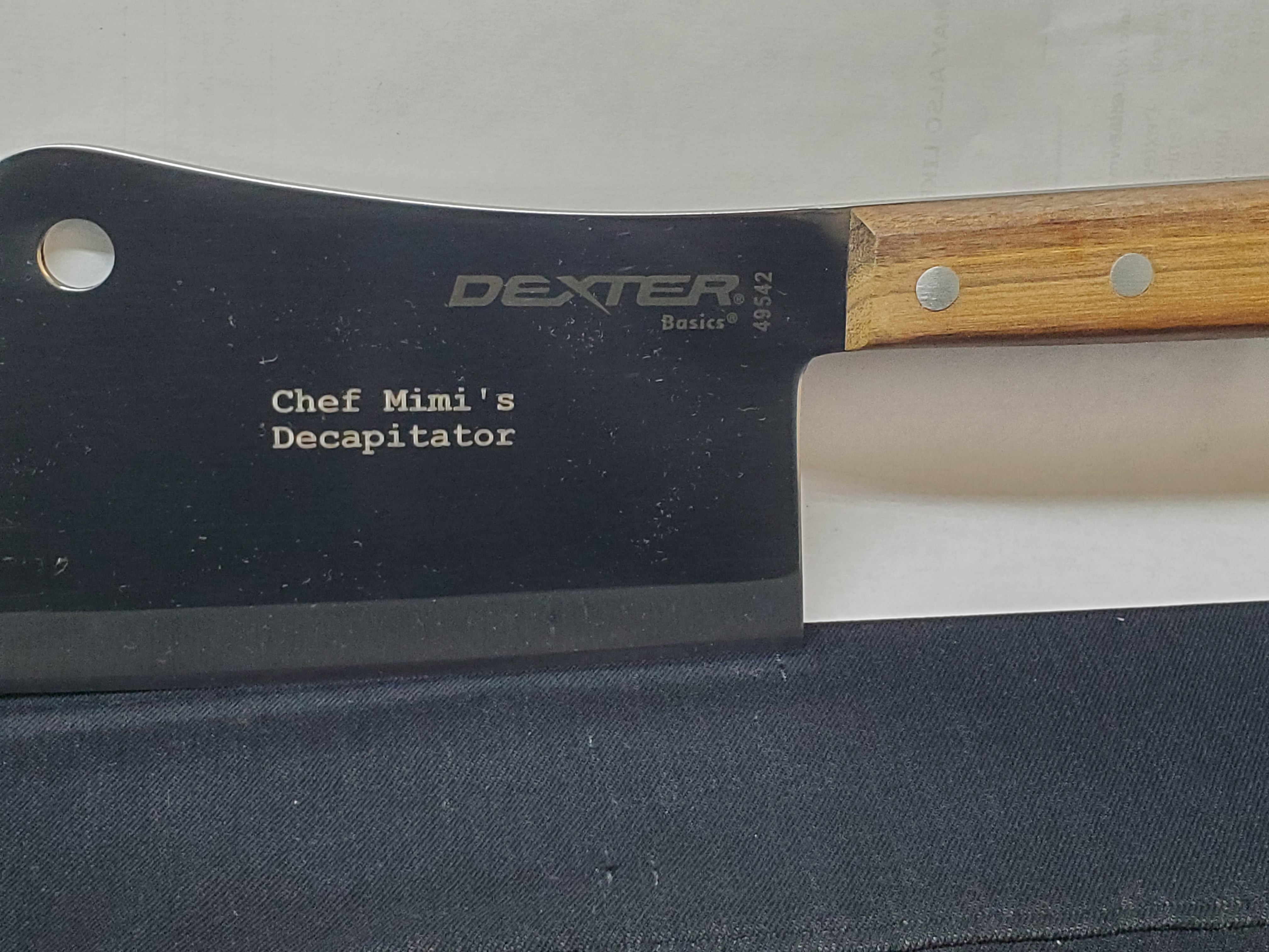custom-engraved-dexter-knives-4-.jpg