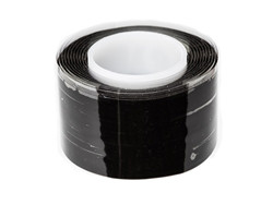 Advanced paddle grip technology that utilises a specially formulated silicon material that offers superior grip performance over wax or adhesive tapes. Microscopic gas bubbles in the tape activate the rubber so that it permanently sticks only to itself! No more adhesives or sticky residues to deal with. 