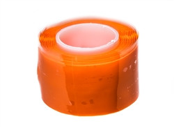 Advanced paddle grip technology that utilises a specially formulated silicon material that offers superior grip performance over wax or adhesive tapes. Microscopic gas bubbles in the tape activate the rubber so that it permanently sticks only to itself! No more adhesives or sticky residues to deal with. 