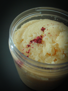 Daisy Sorbetto Emulsifying Sugar Scrub - Tender Almond Cookies, Sun-Warmed Grasses... Karen Rose Exclusive