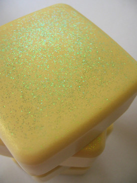 The Bees' Lament Luxury Glycerin Soap - Chrysanthemum, Scarlet Leaves, Sandalwood, Honey Musk... Weenie Limited Edition