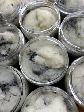 Winter Stories Sorbetto Emulsifying Sugar Scrub - Tea, Bay Rum, Marzipan, Coal Dust... Yuletide Limited Edition