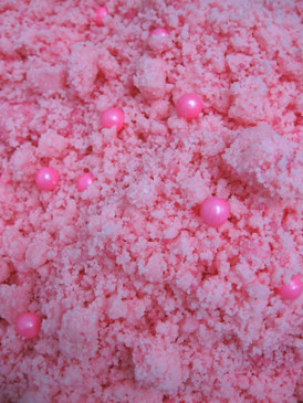 Pynk Bath Streusel - Pink Lilac, Strawberry, Almond Cream, Ylang... Spring Limited Edition