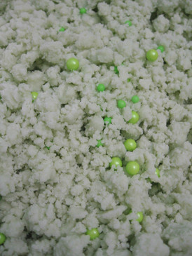 String of Pearls Bath Streusel - Flowering Succulents, Incense, Wet Moss... Spring Limited Edition