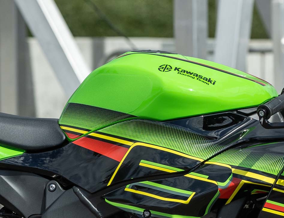 Graves-ZX6R-Tank-Grip__68698. 