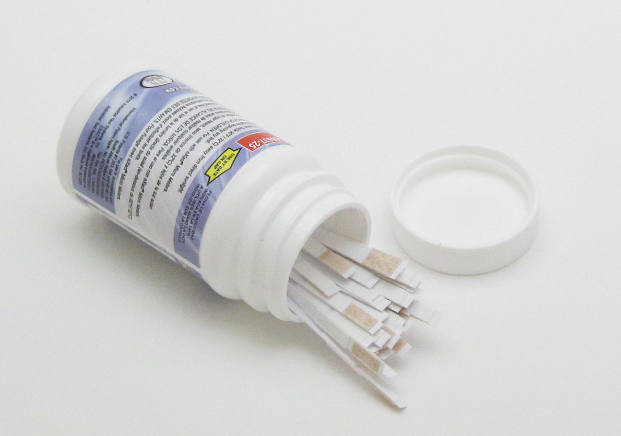 Micro Reagent Strips, Total Chlorine (100 test strips) used with HCA1 -  Electro-Chemical Devices