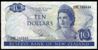 New Zealand - $10 - Hardie 'Type 1' - 28E 749848 - VF