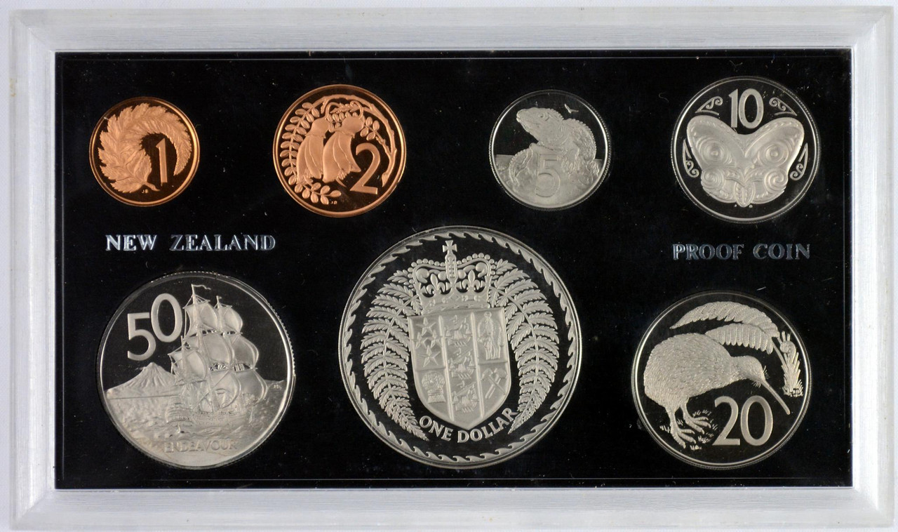 New Zealand 1972 Annual Proof Coin Set Coat Of Arms Cased