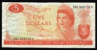 New Zealand - $5 Star Note - Hardie - 991 968716*