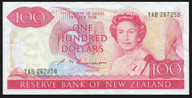 New Zealand - $100 - Russell - First Prefix - YAB 267258 - VF