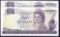 New Zealand - $2 - Hardie - Consecutive Star Notes - 9Y3 286682* - 9Y3 286683* - Unc