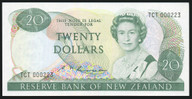 New Zealand - $20 - Russell - Low First Prefix - TCT000223 - Unc