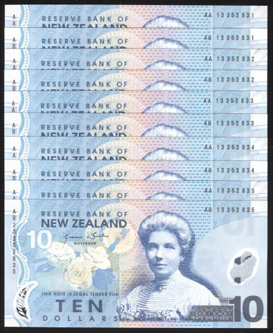 New Zealand - $10 - Wheeler - AA AB Matched Serials - AA13 AB13 352831 ...