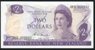 New Zealand - $2 - Wilks - 0E0 000932 - First Prefix - aUnc