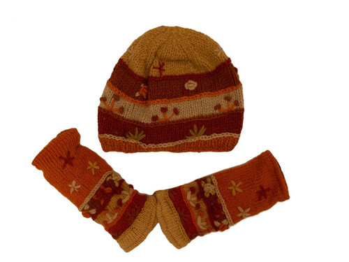 https://cdn10.bigcommerce.com/s-lg2s1j7/products/6951/images/32005/orange_nepal__74906.
Wool Hat and Fingerless Gloves
