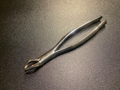 Photo of Miltex Dental 53R Extracting Forceps