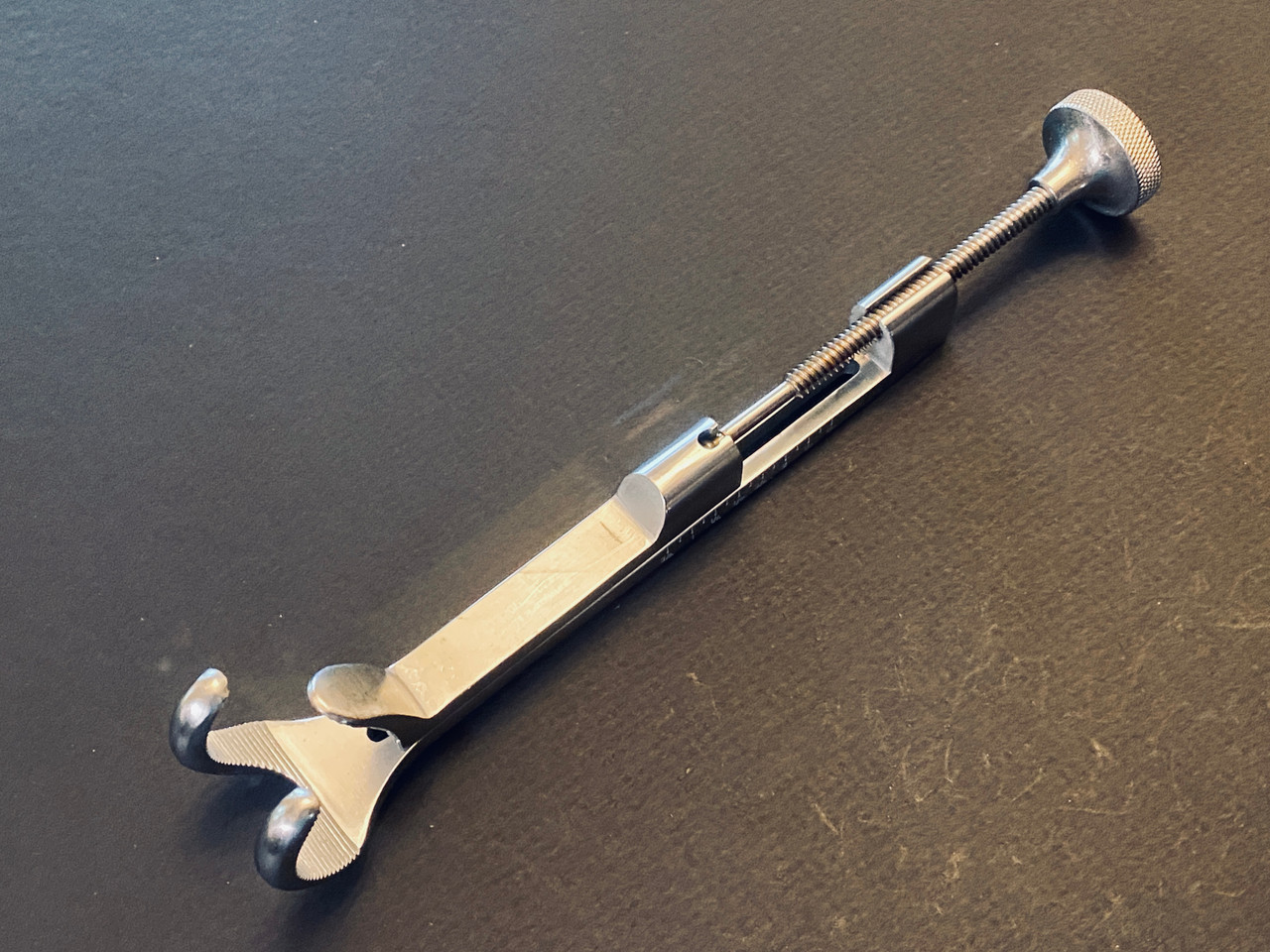 Zimmer 3205 Lowman Bone Holding Clamp, Large For Sale