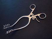 Photo of Aesculap BV250R Anderson-Adson Retractor, 4 X 4, Sharp, 7.5"