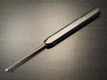 Photo of Life Instruments 710-1504-0 Long Handled Curette, STR, Size 4, 15"