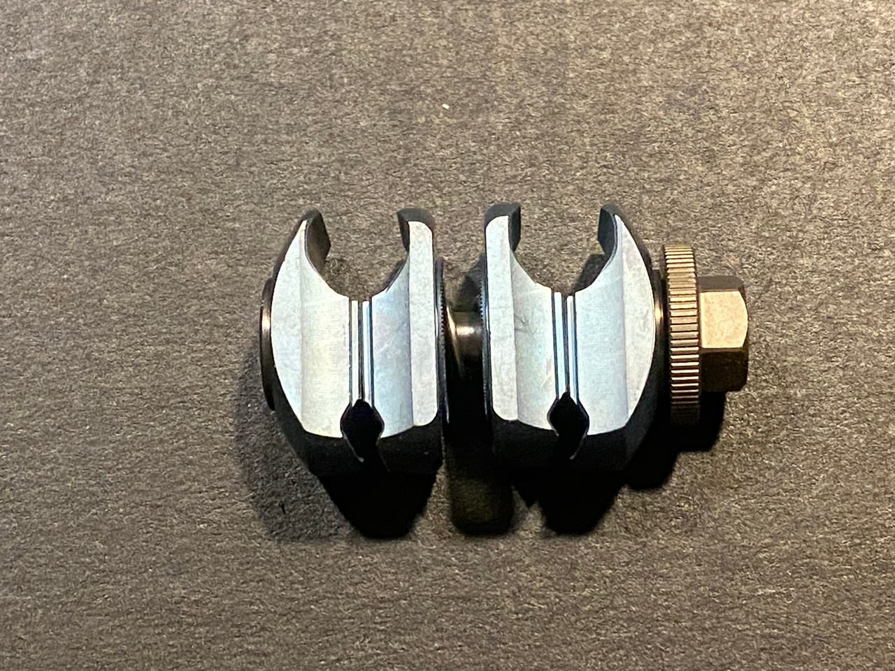 Synthes 390.005 External Fixator Combination Clamp, Large For Sale