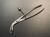 Photo of Synthes 398.81 Self Centering Bone Forceps, Size 1