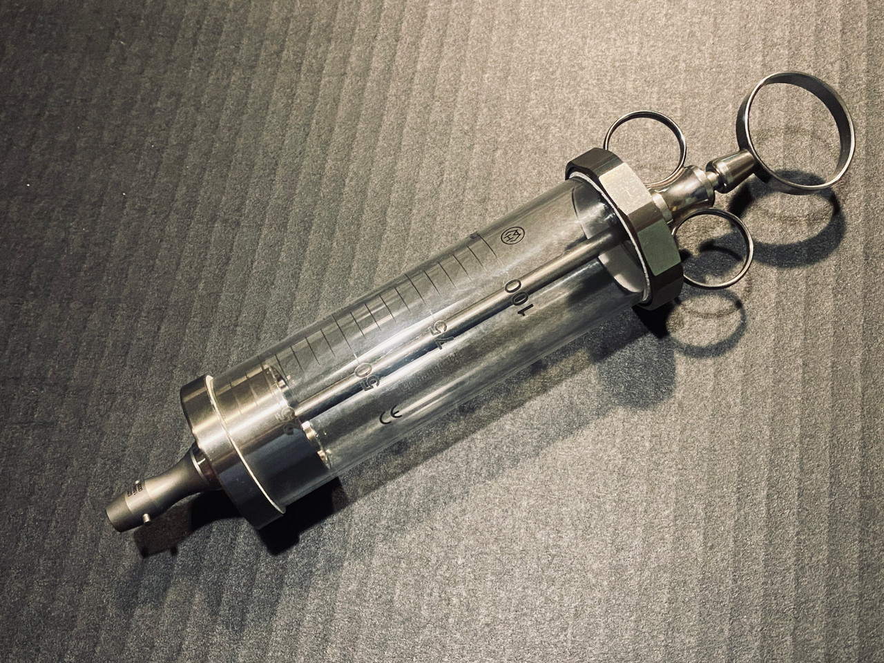 Hamilton 100ml Calibrated Glass Syringe, Autoclavable For Sale